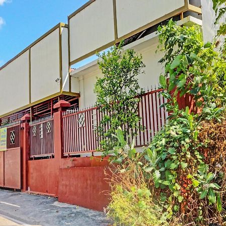 Oyo 91416 Puri 88 Homestay Kupang  Eksteriør bilde
