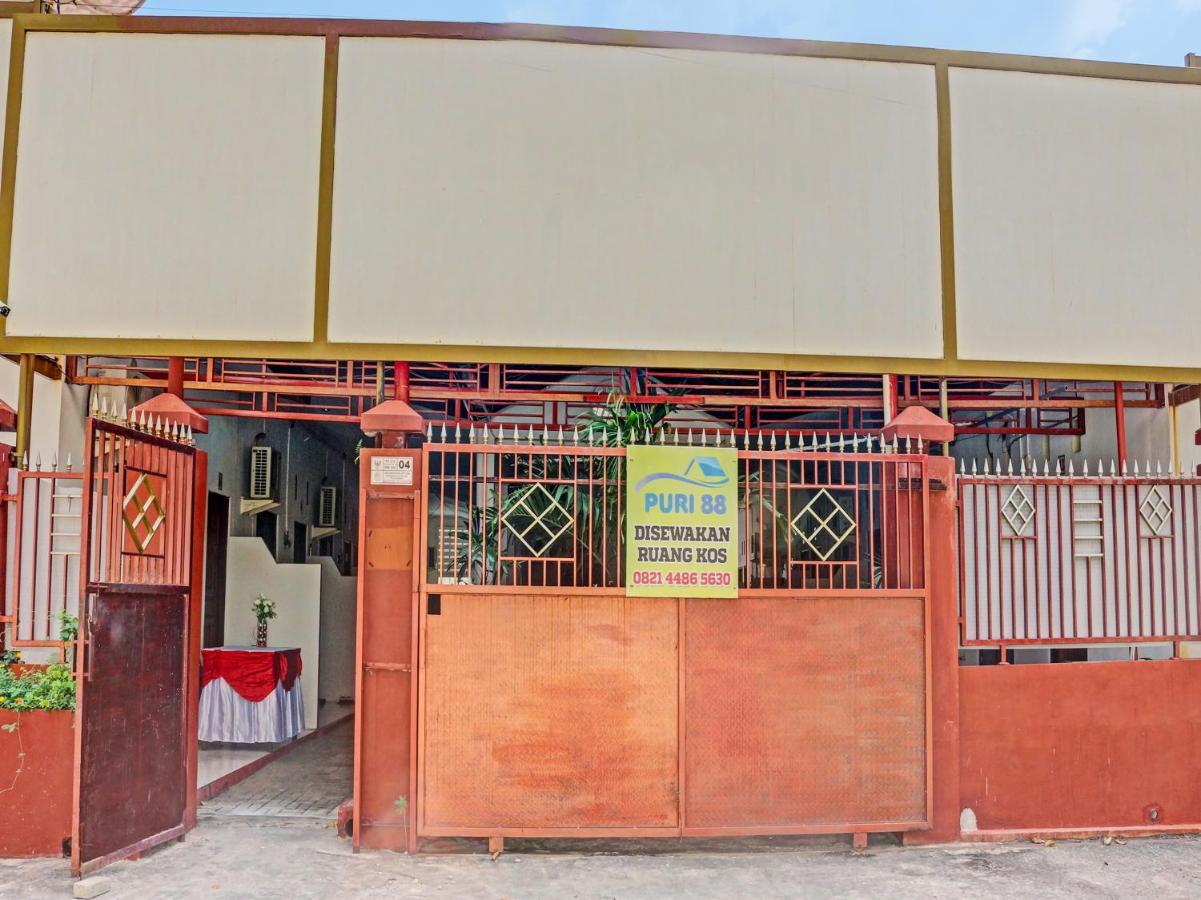 Oyo 91416 Puri 88 Homestay Kupang  Eksteriør bilde