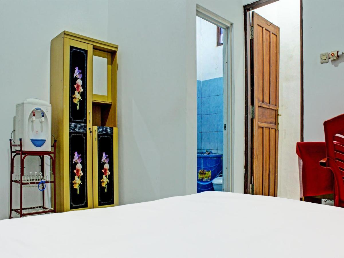 Oyo 91416 Puri 88 Homestay Kupang  Eksteriør bilde