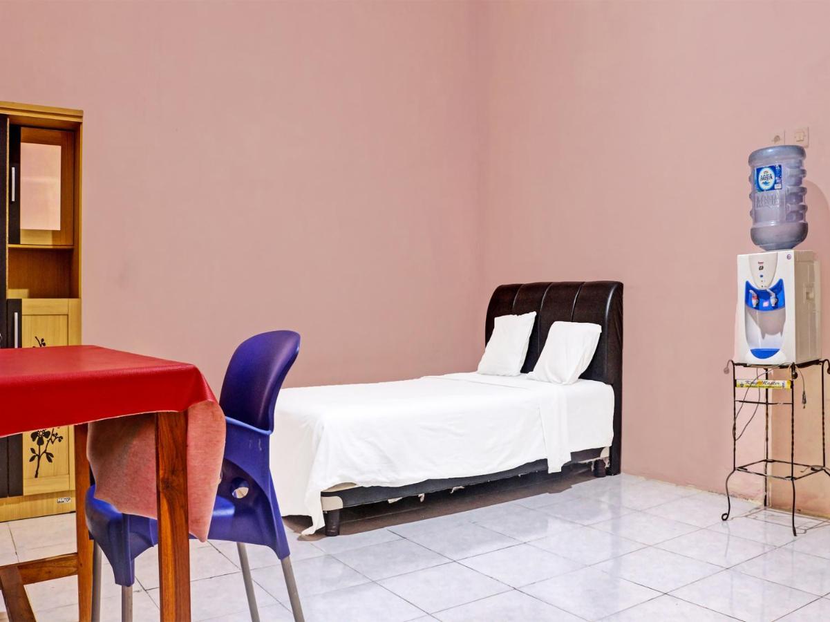 Oyo 91416 Puri 88 Homestay Kupang  Eksteriør bilde